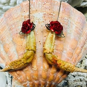 Wild Cajun Style Craw Fish Claw  Earrings